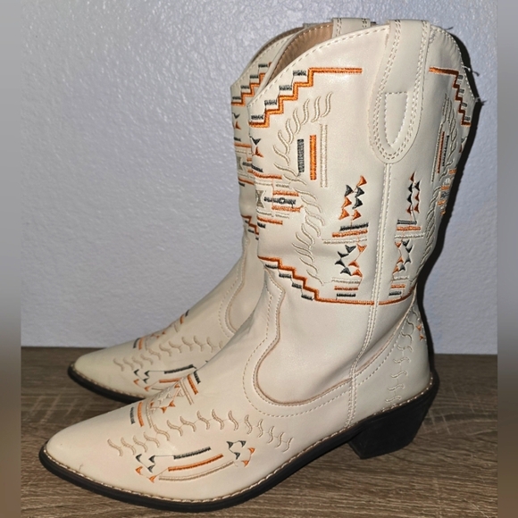Western Embroidered Cream Cowboy Cowgirl Boots Mid Calf Women's EU 39 US 8.5 - Picture 9 of 12